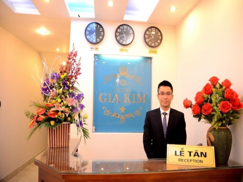 Reddoorz Yen Phu Street Hotel Ханой Екстериор снимка