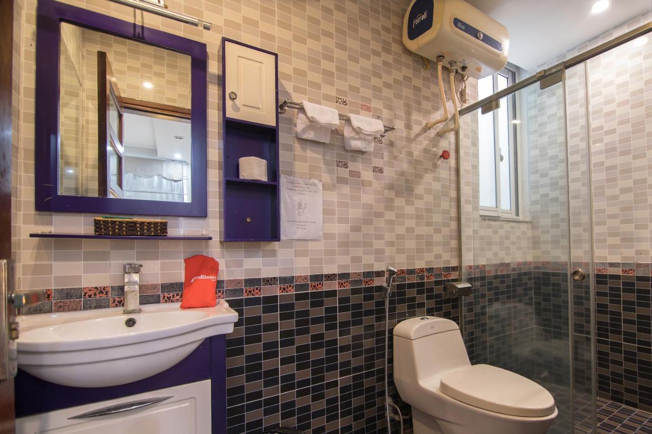 Reddoorz Yen Phu Street Hotel Ханой Екстериор снимка